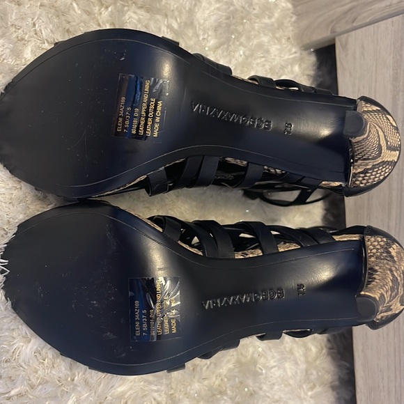NWOT BCBGMAXAZRIA Black Leather Elena Gladiator Sandals. - Picture 4 of 7
